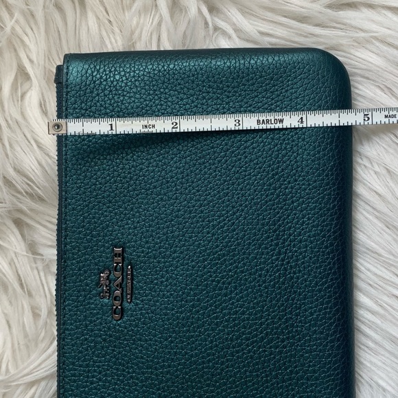 Coach Small Leather Wristlet Metallic Dark Green - Picture 5 of 10